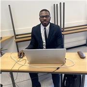 Aide aux devoirs, secondaire et lycée. Éventuellement je pourrais aider à la préparation au baccalauréat